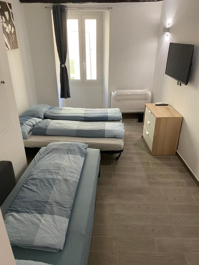 מנטון Renovated Studio In The Heart Of The Old Town מראה חיצוני תמונה
