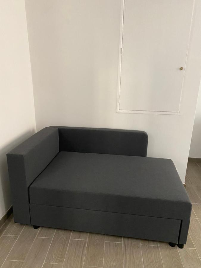 מנטון Renovated Studio In The Heart Of The Old Town מראה חיצוני תמונה