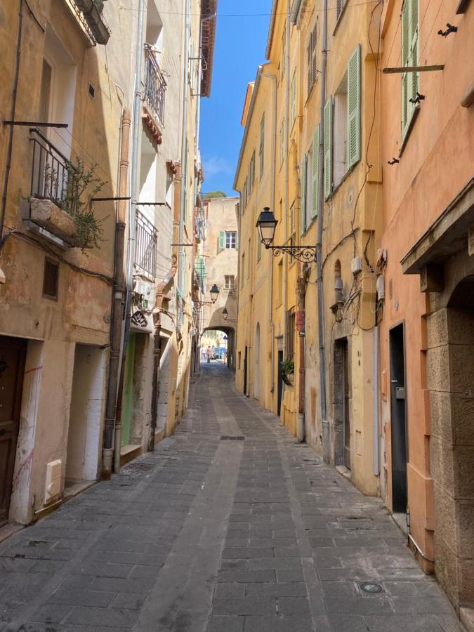 מנטון Renovated Studio In The Heart Of The Old Town מראה חיצוני תמונה