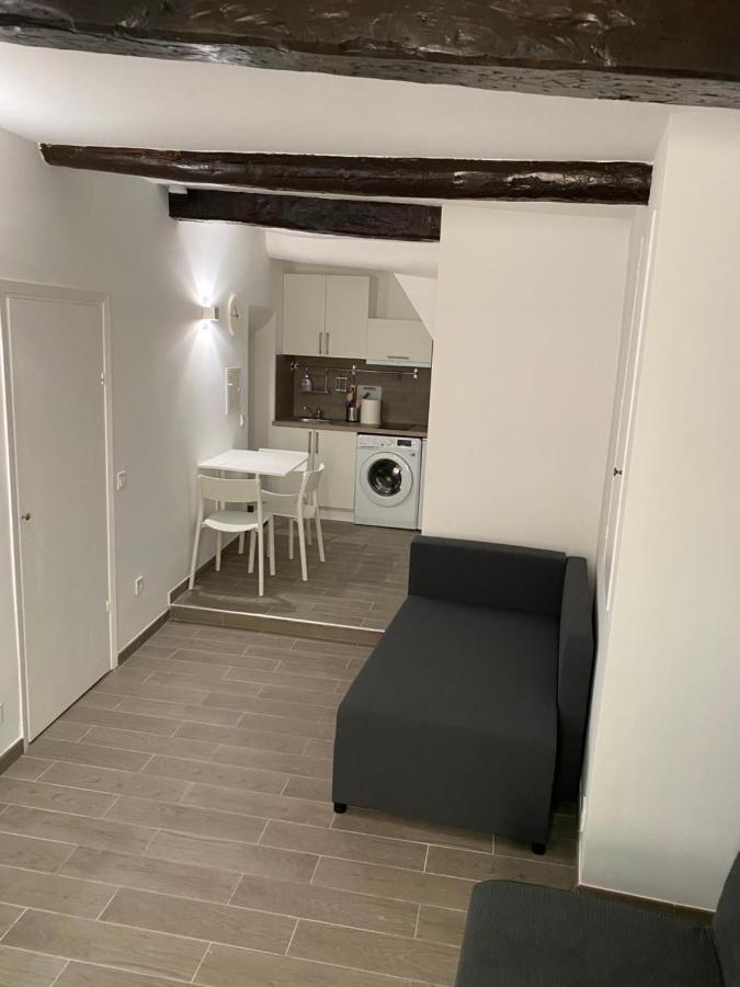 מנטון Renovated Studio In The Heart Of The Old Town מראה חיצוני תמונה